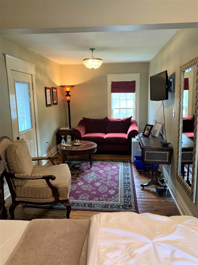 The Red Coat Bed & Breakfast Niagara-on-the-Lake Екстериор снимка