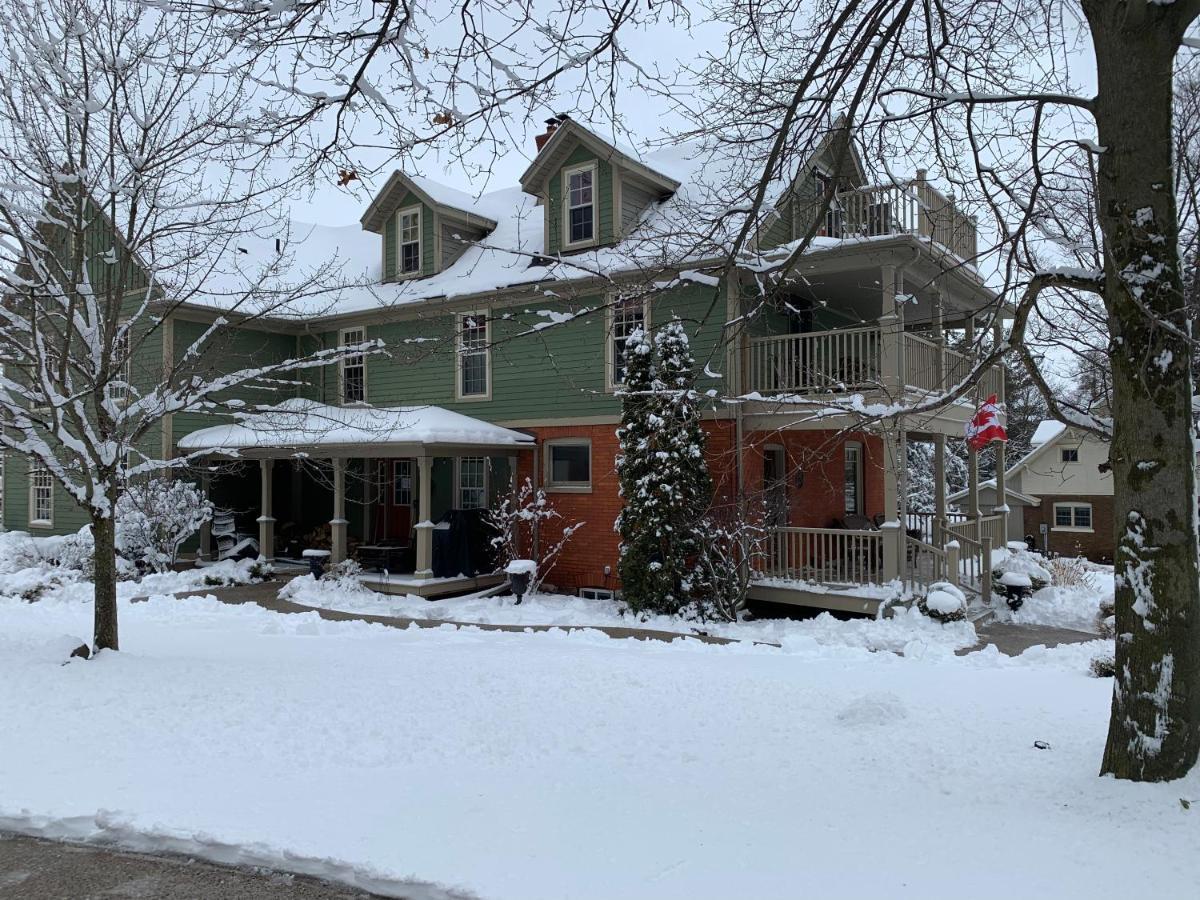 The Red Coat Bed & Breakfast Niagara-on-the-Lake Екстериор снимка
